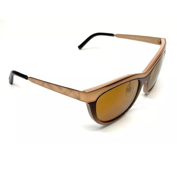 Burberry Women's Gold Sunglasses! - Picture 3 of 4